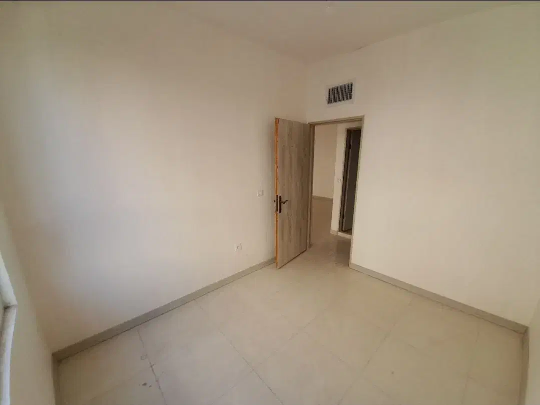 ۱۰۰ متر دو خوابه نوساز فول امکانات