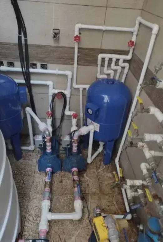 لوله کشی اب ،فاضلاب،نصب پمپ،نصب شیرالات|خدمات پیشه و مهارت|قم, چهل درخت|دیوار