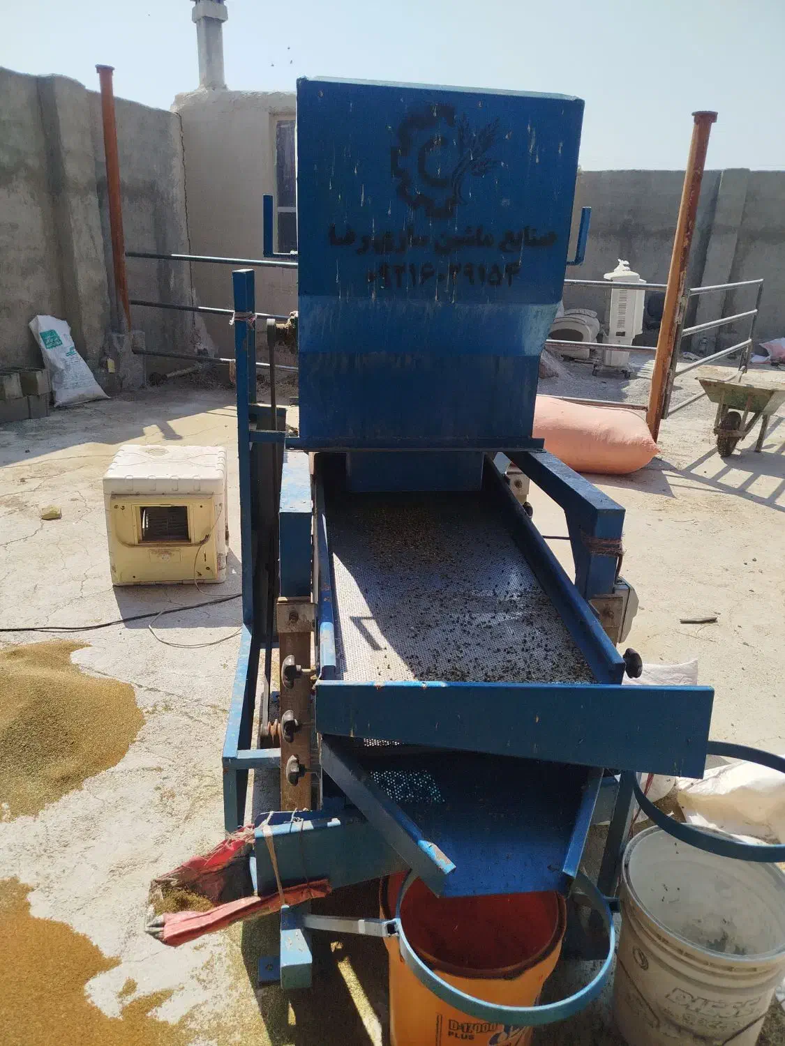 دستگاه بوجاری گندم جو ذرت لوبیا نخود عدس خاکشیر|ماشین‌آلات صنعتی|ارسنجان, |دیوار