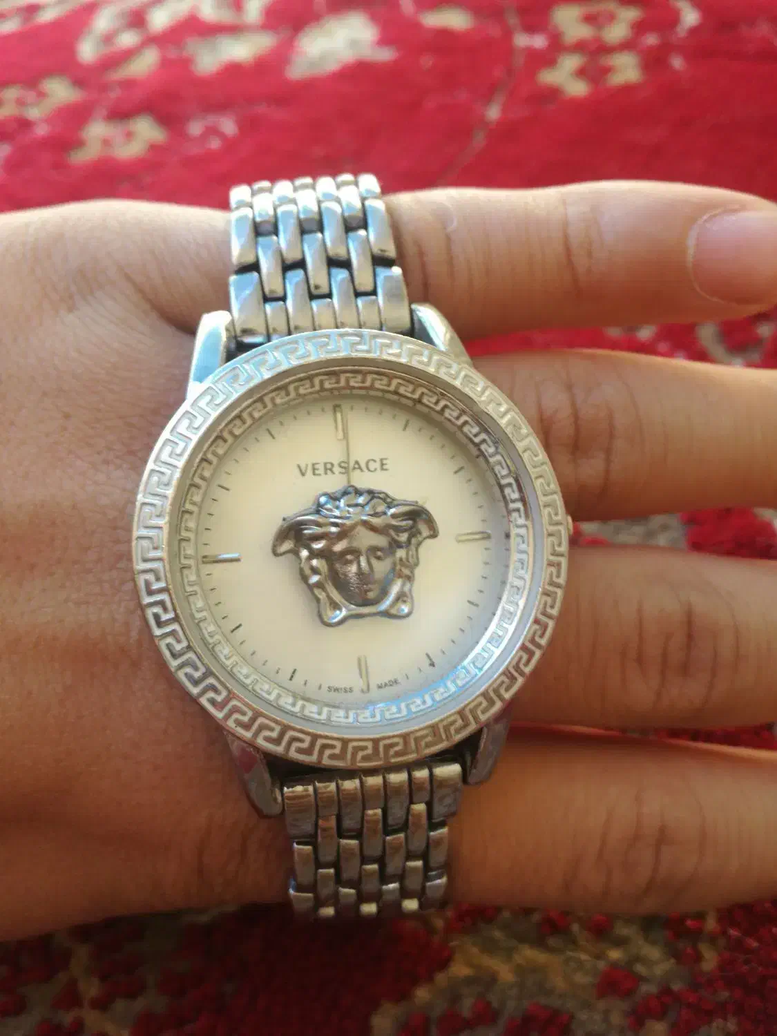 ساعت ورساچ|ساعت|یاسوج, |دیوار