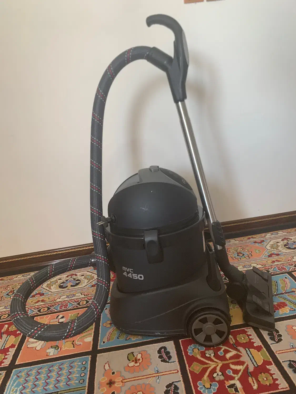 جارو برقی|جاروبرقی، جارو شارژی، بخارشو|صدرا-فارس, فاز ۱|دیوار