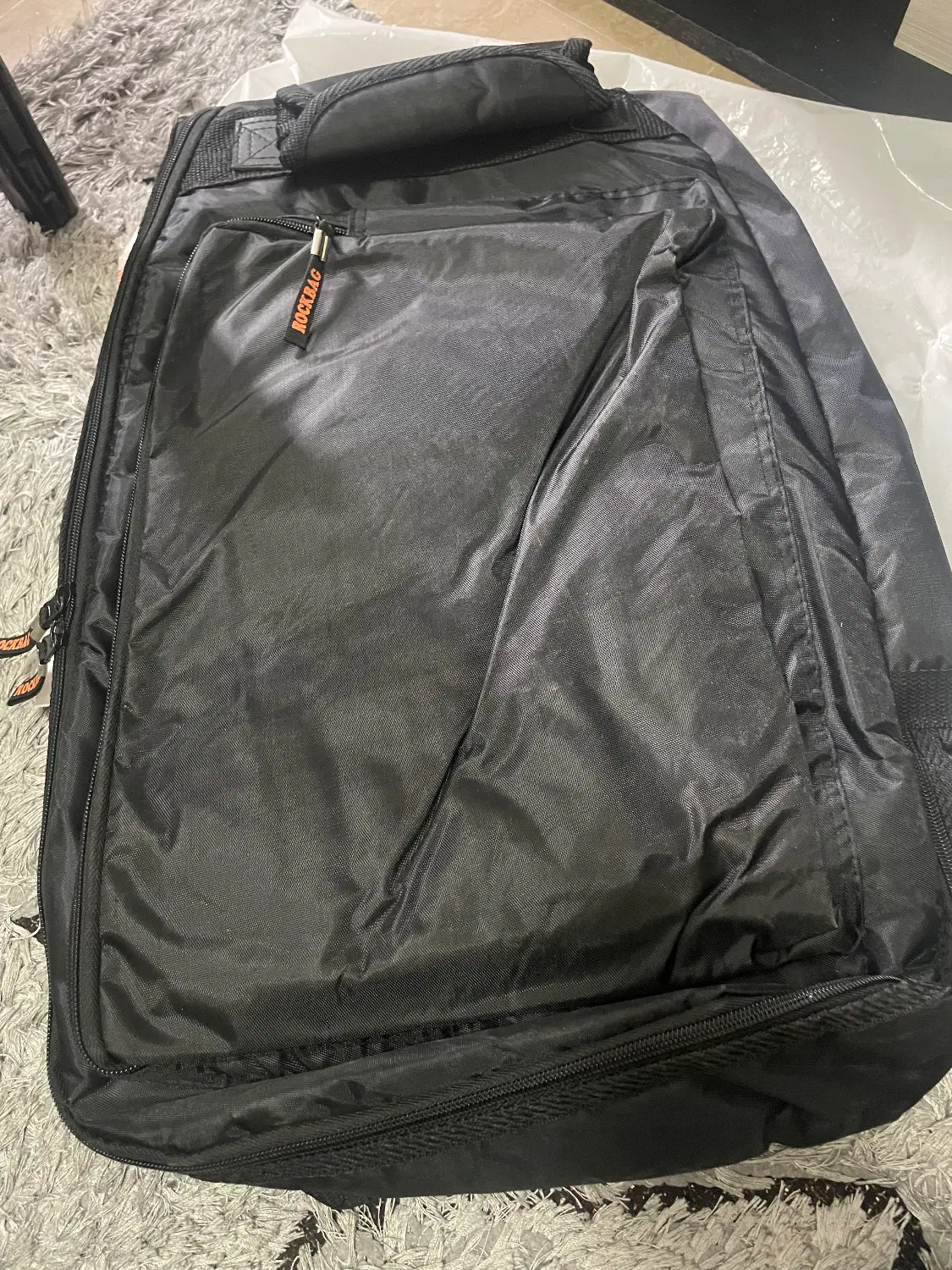 بگ گیتار الکتریک rockbag|گیتار، بیس، امپلیفایر|تهران, درختی|دیوار