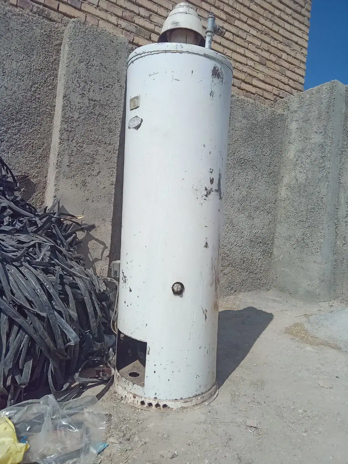 آبگرمکن ایستاده|آبگرمکن، پکیج، شوفاژ|جزمان, |دیوار