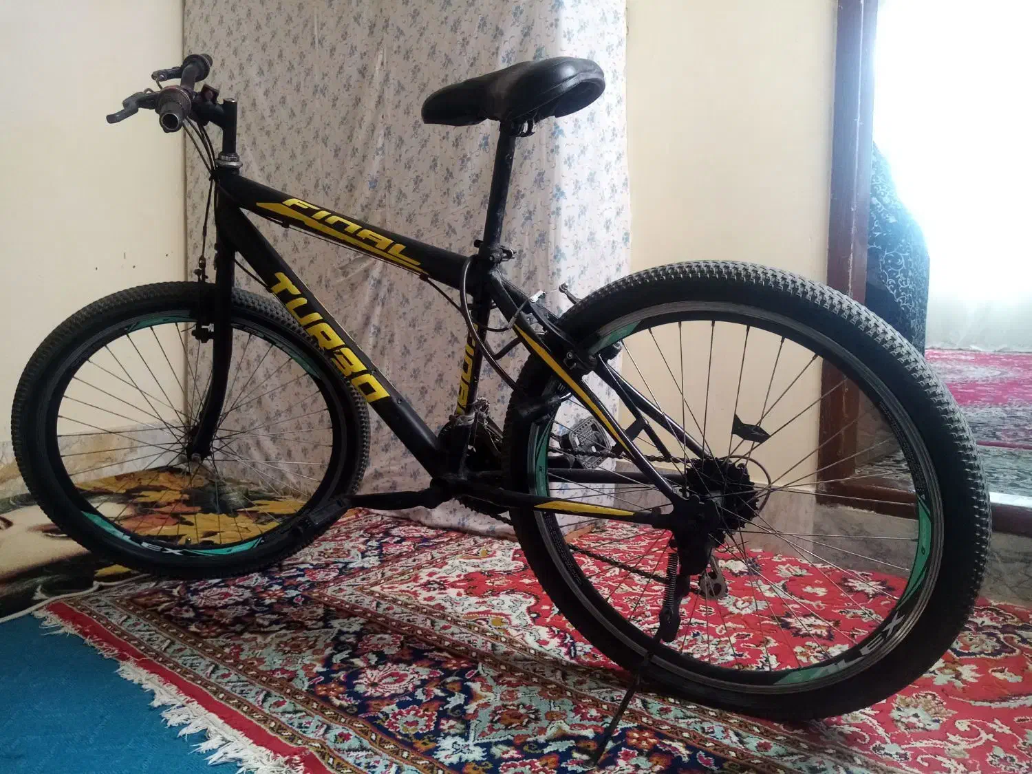 چرخ 26 دنده ای 1 سال کار کرده تمیز|دوچرخه، اسکیت، اسکوتر|تربتحیدریه, ترمینال|دیوار