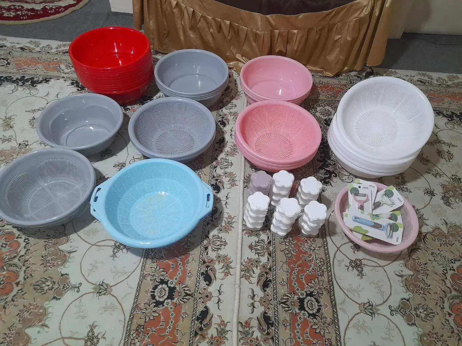 لگن و آبکش|ظروف پختوپز|ارومیه, |دیوار