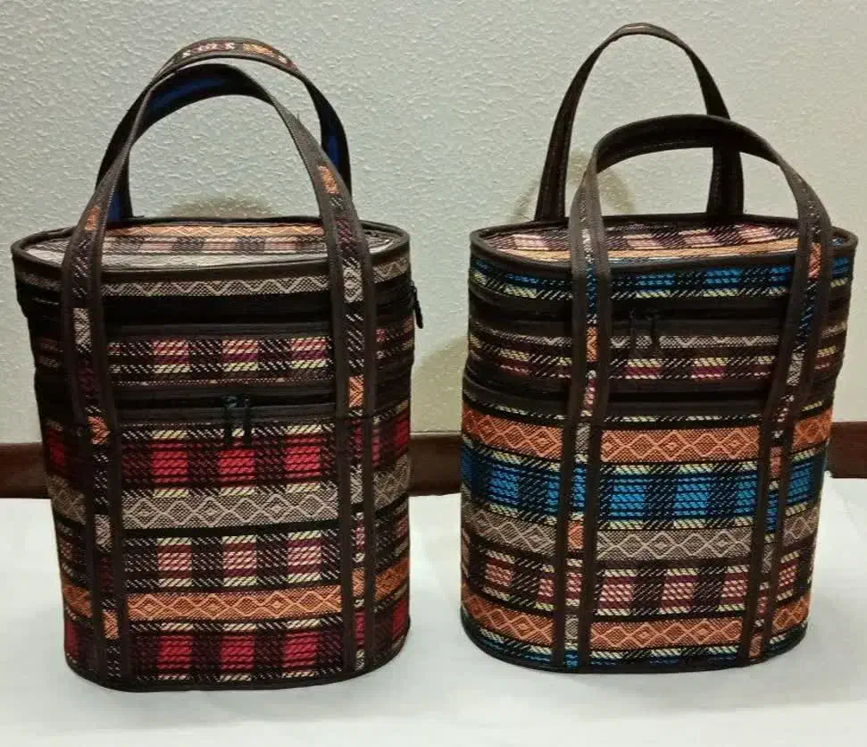 زیر اندازوغیره وسایل دارم برایه فروش|فرش|بندر دیر, |دیوار