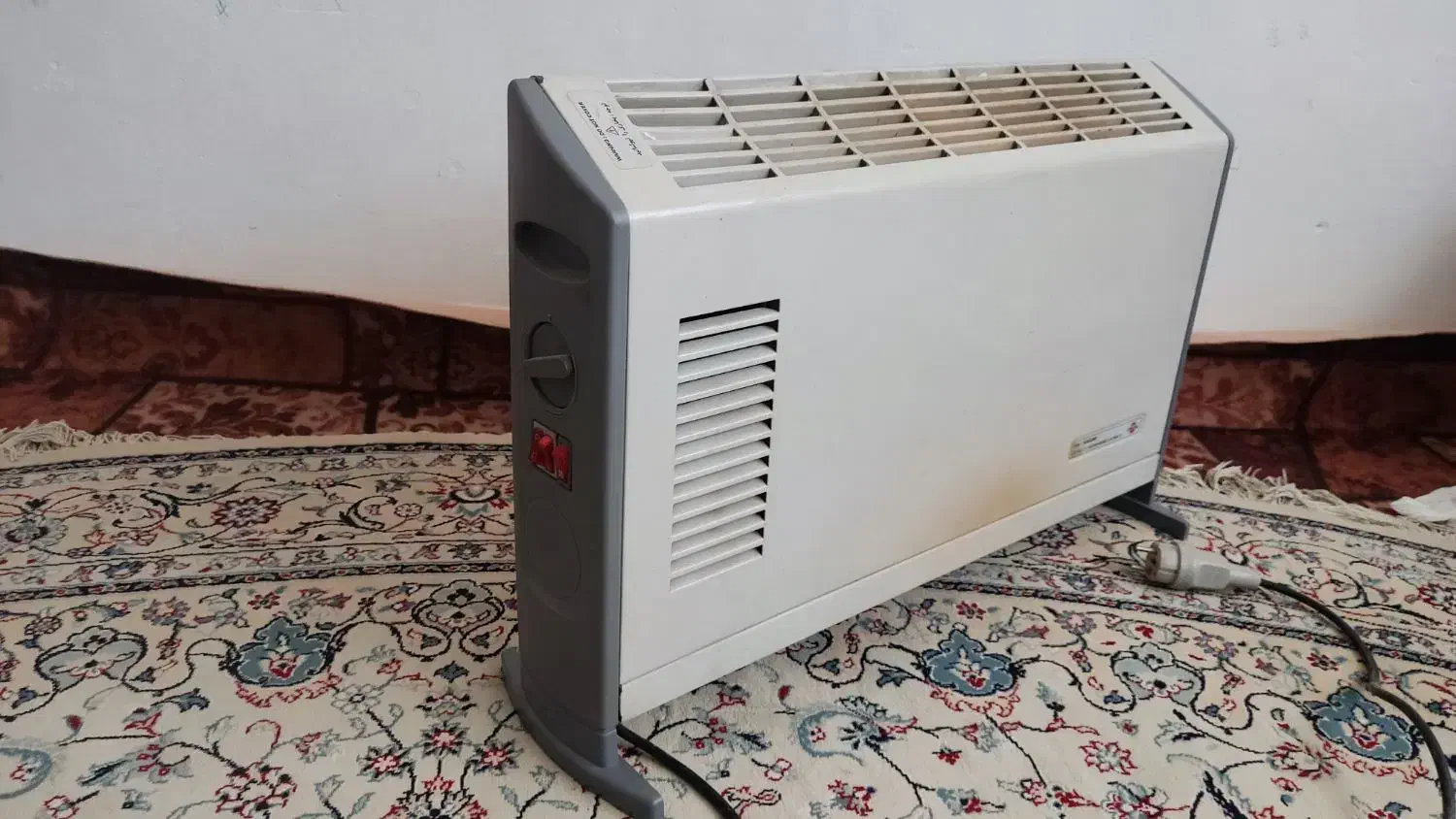 بخاری برقی ۲۰۰۰ وات کانکتور دار (پارس خزر)|بخاری، هیتر، شومینه|خاش, |دیوار