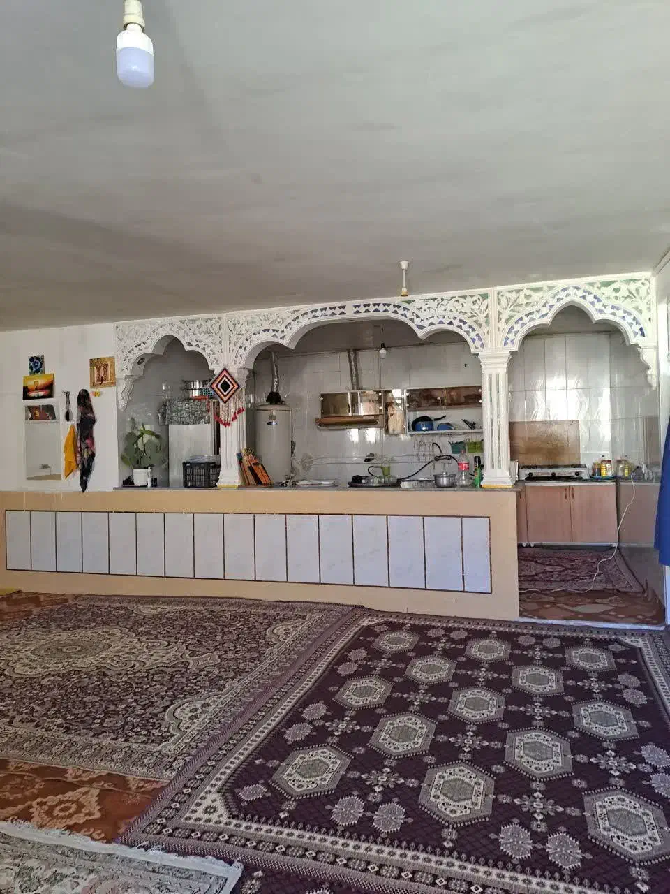 خانه دو نبش سر جاده اصلی|فروش خانه و ویلا|زنده رود, |دیوار