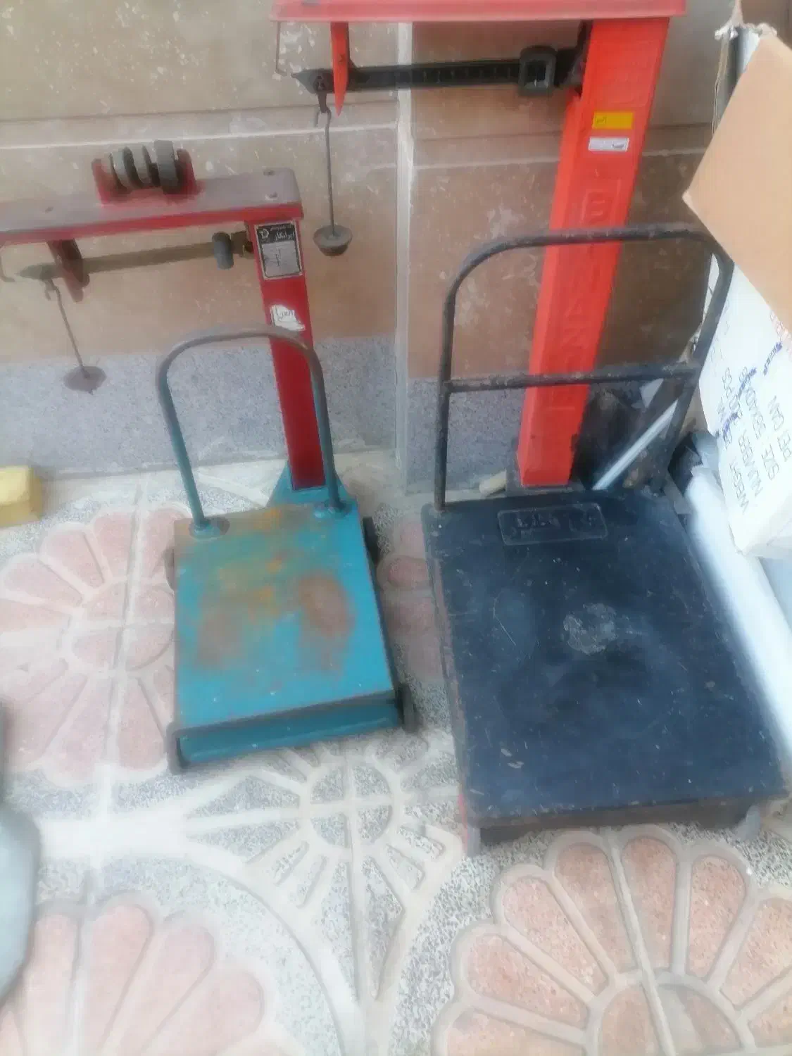 ترازو سنگی|ابزارآلات|شیراز, منطقه هوایی شهید دوران|دیوار