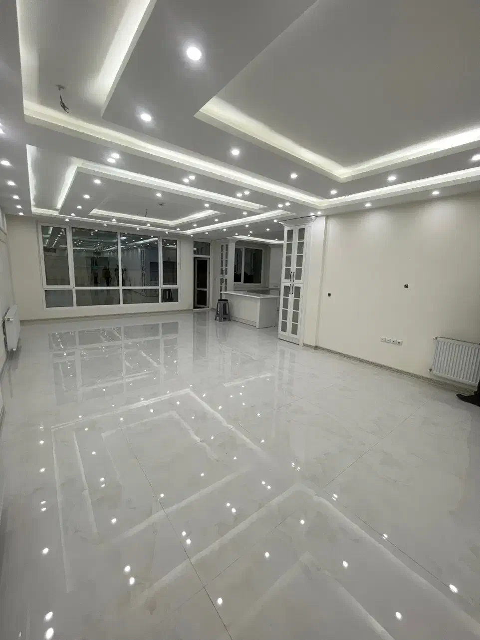 ۱۸۵مترشاهنشین‌ملک دوممر۱۵مترتراس‌کارخیلی قوی|فروش آپارتمان|مشهد, شریف|دیوار