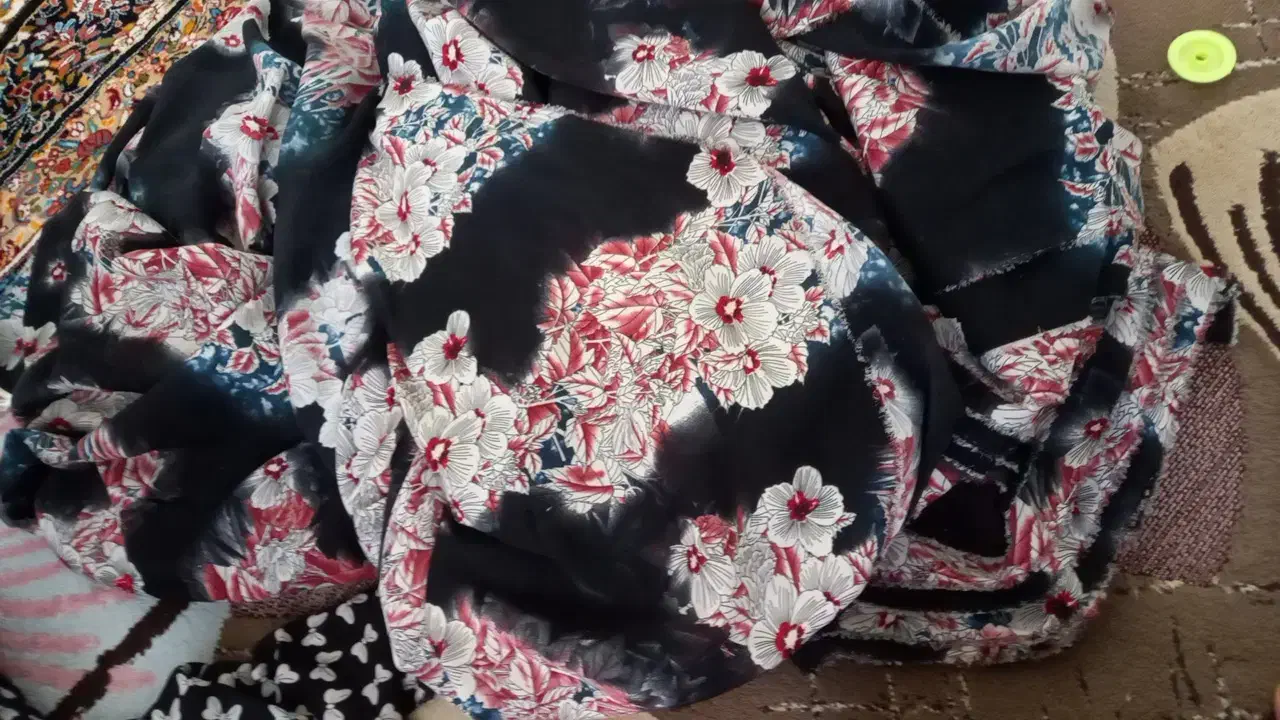 پارچه|لباس|تربت جام, کلالی|دیوار