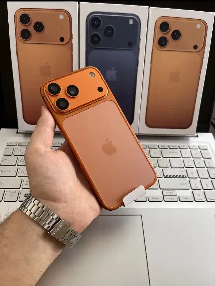 ایفون ۱۷ پرومکس طرح اصلی|موبایل|میناب, |دیوار