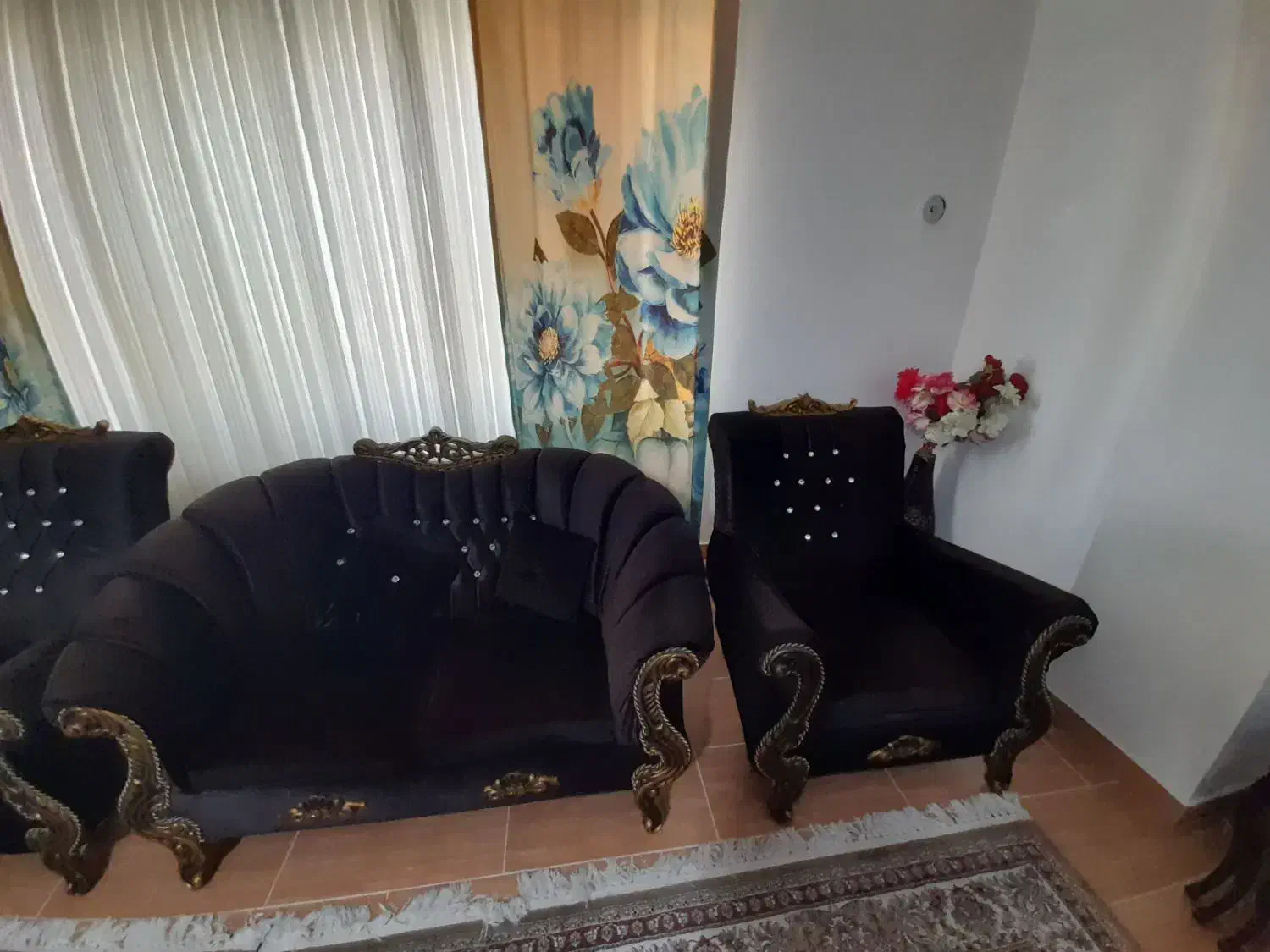 فروش مبل ۷ نفره و میز عسلی بزرگ میز تلویزیون و...|مبلمان خانگی و میز عسلی|چالوس, |دیوار