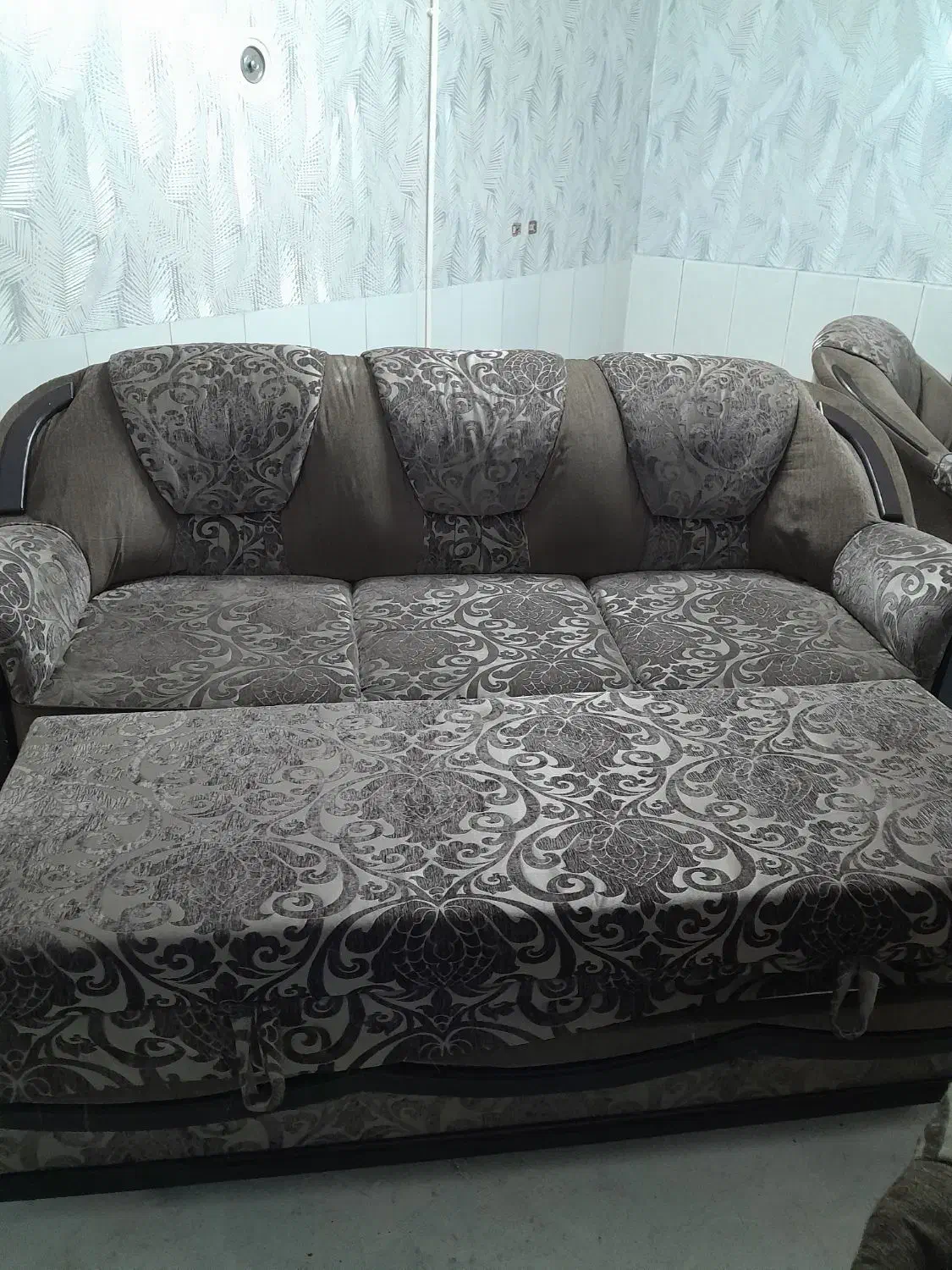 مبلمان ۷نفره فلزی|مبلمان خانگی و میز عسلی|تبریز, |دیوار