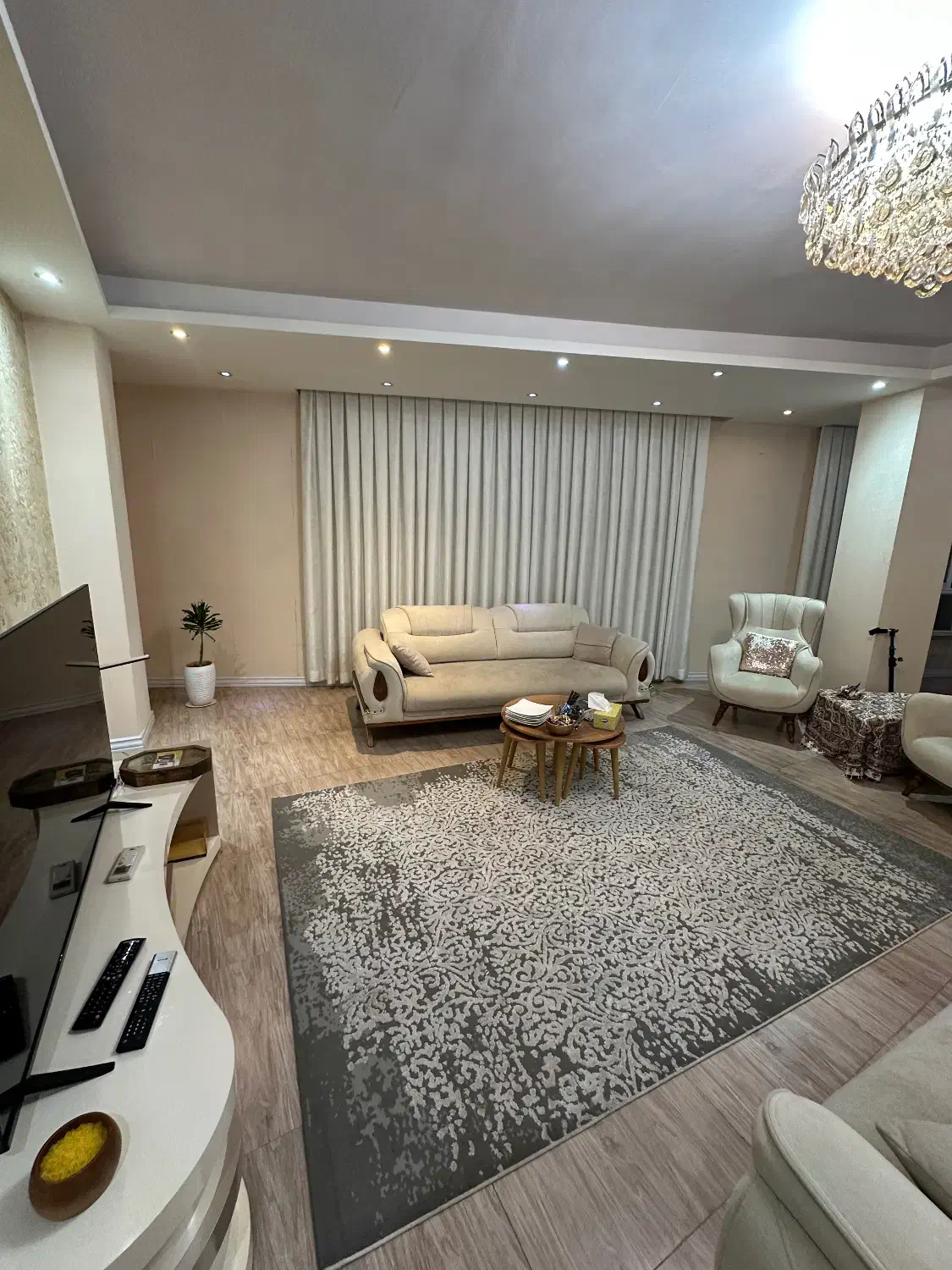 فروش آپارتمان ۱۲۵ متری استادمعین کوی اساتید|فروش آپارتمان|رشت, پستک|دیوار