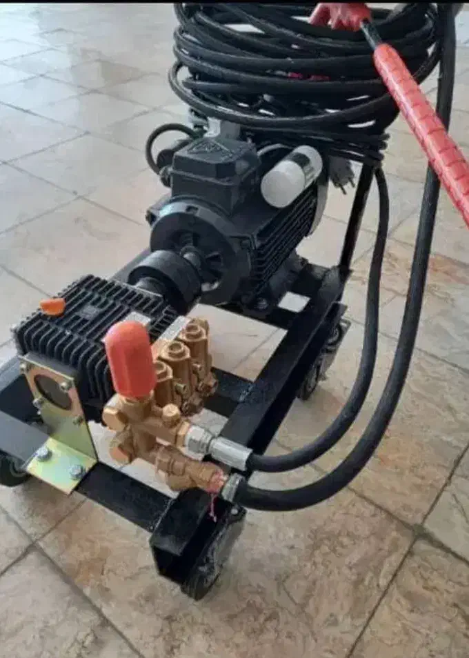 خدمات نظافتی قهرمانی|خدمات نظافت|قزوین, |دیوار