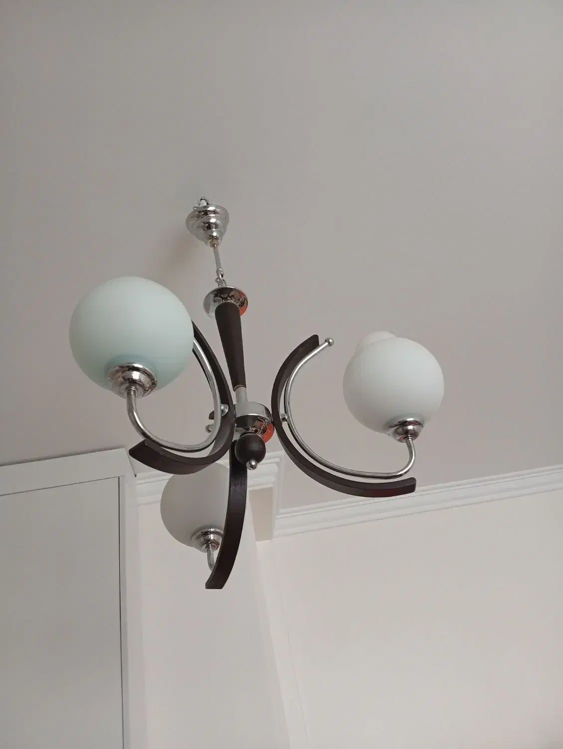 دو عدد لوستر در دو شکل|لوستر و چراغ آویز|تهران, دروازه شمیران|دیوار