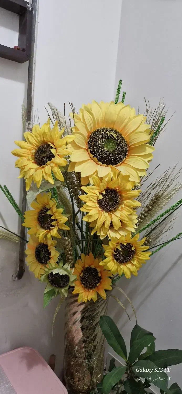 گل تزئینی|گل مصنوعی|سنندج, |دیوار