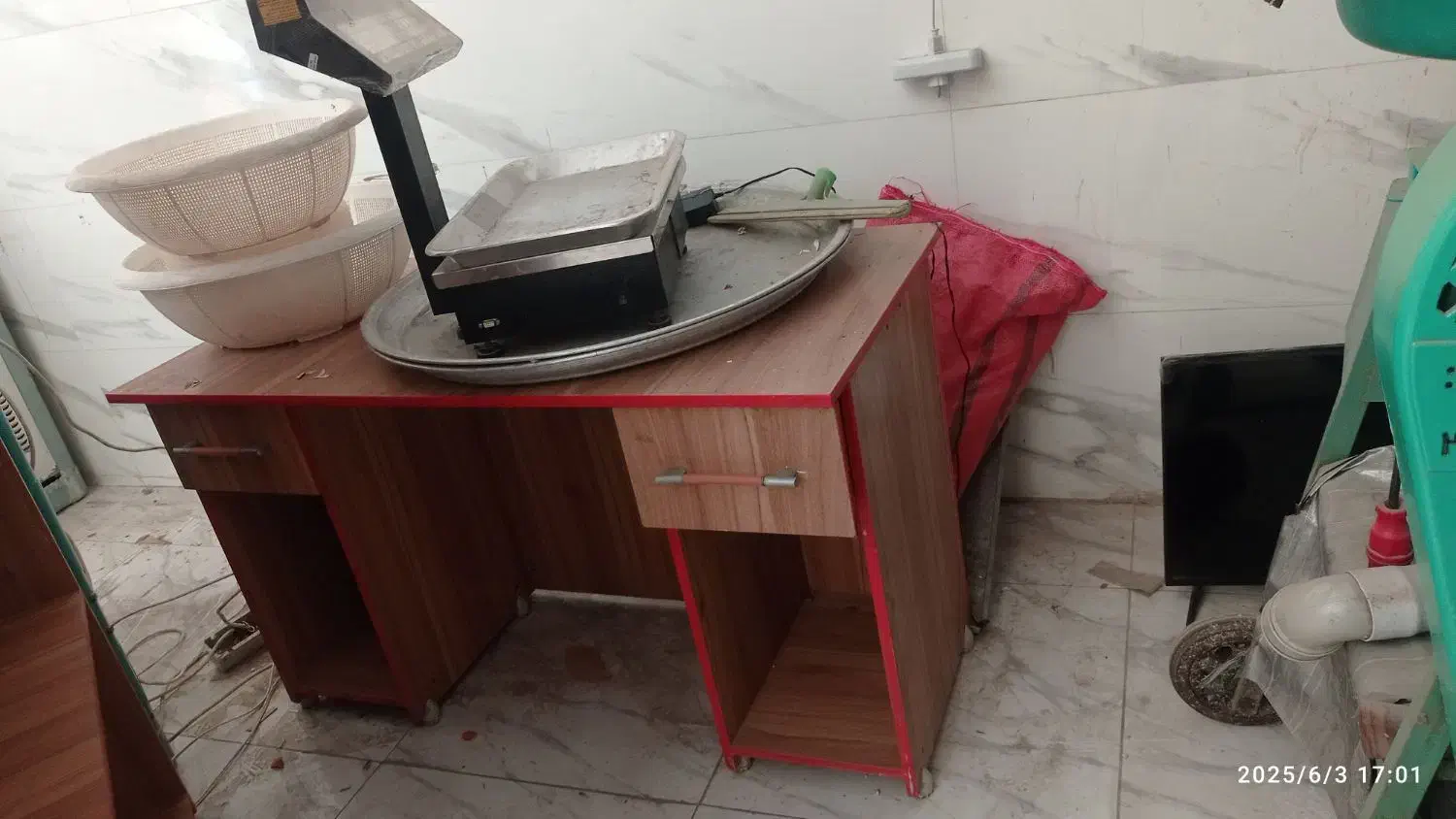 میز ام دی اف|میز تحریر و کامپیوتر|کرمانشاه, |دیوار