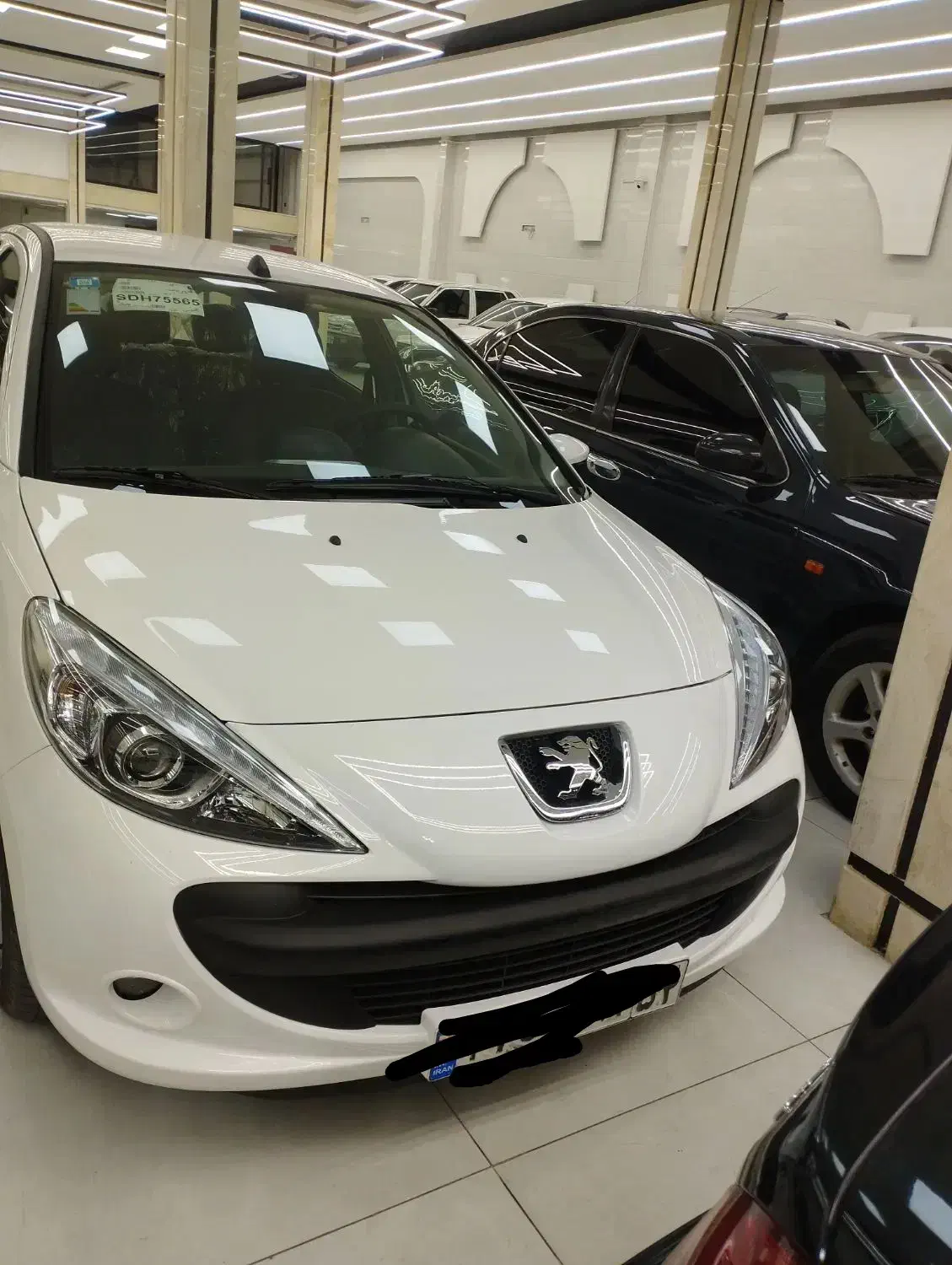 پژو ۲۰۷ مدل ۴۰۴ بصورت نقدواقساط|خودرو سواری و وانت|یزد, |دیوار