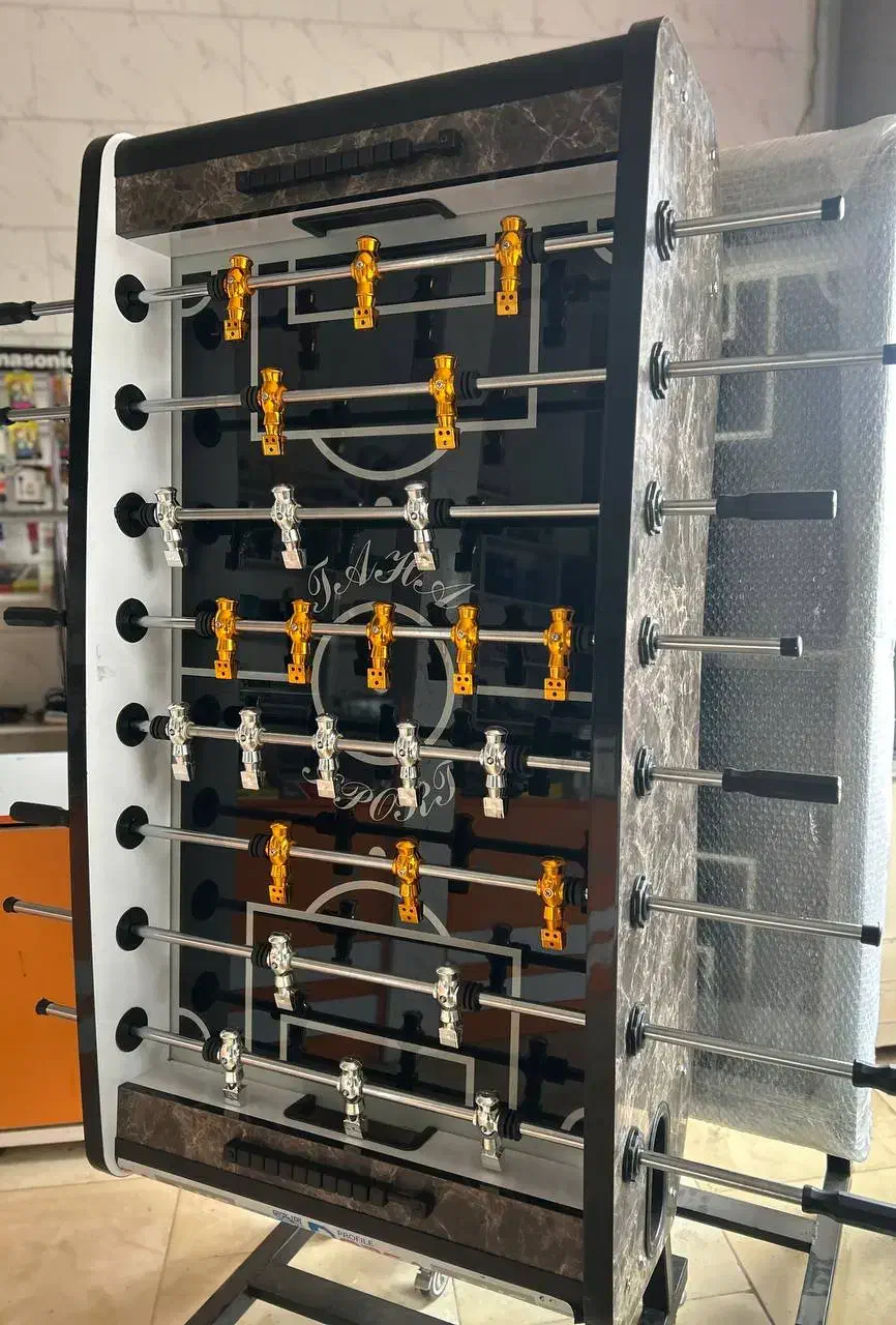 فوتبال دستی(تاشو چرخدار) کف شیشه ای|کلکسیون و سرگرمی|اسفرورین, |دیوار