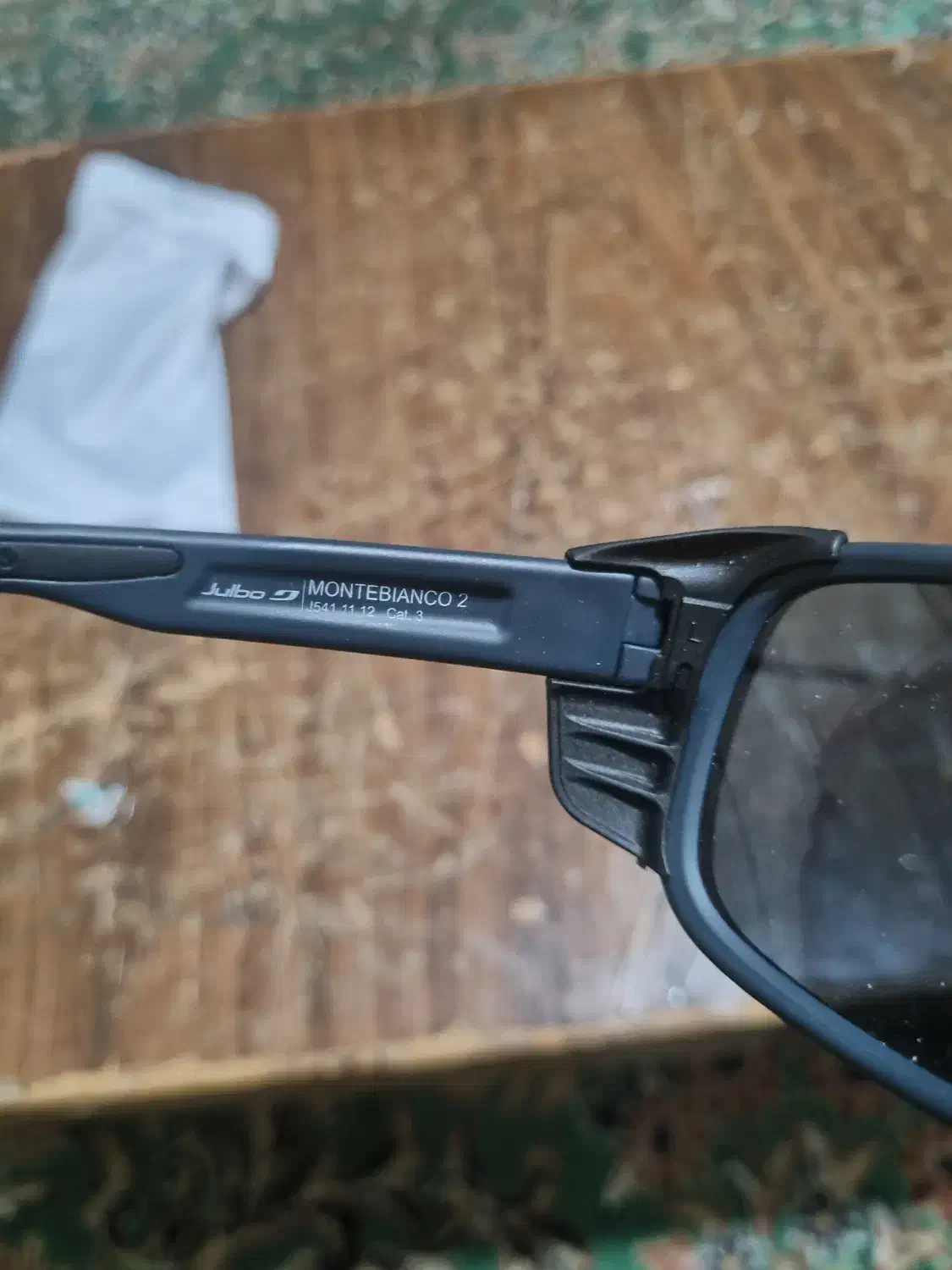 عینک کوهنوردی جولبو|کوهنوردی و کمپینگ|گنبد کاووس, |دیوار