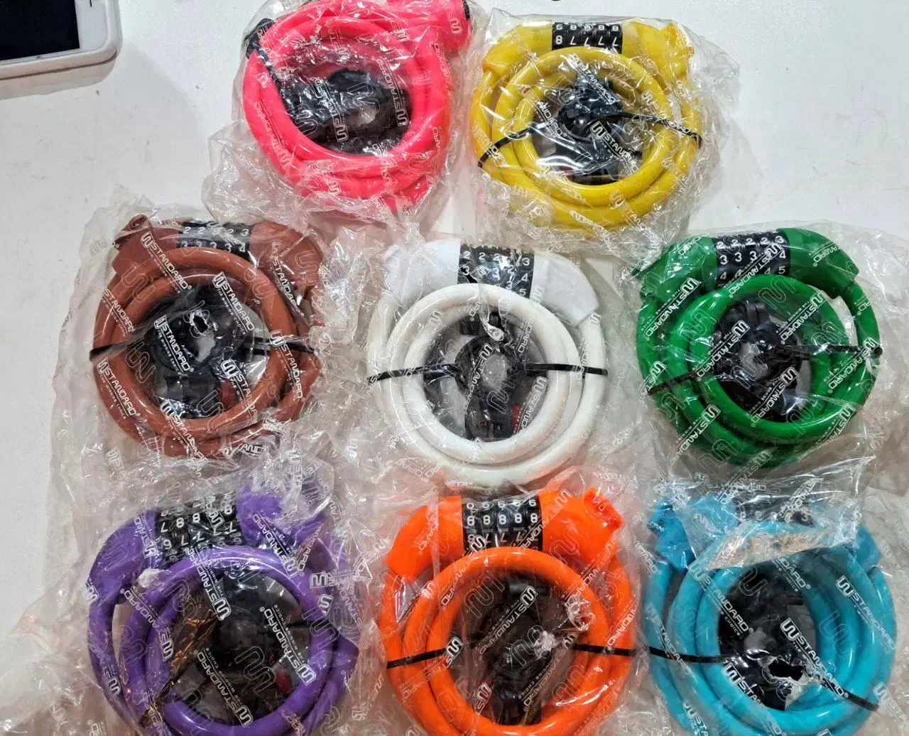 قفل تسمه ای رمزی|ابزارآلات|اسفراین, |دیوار