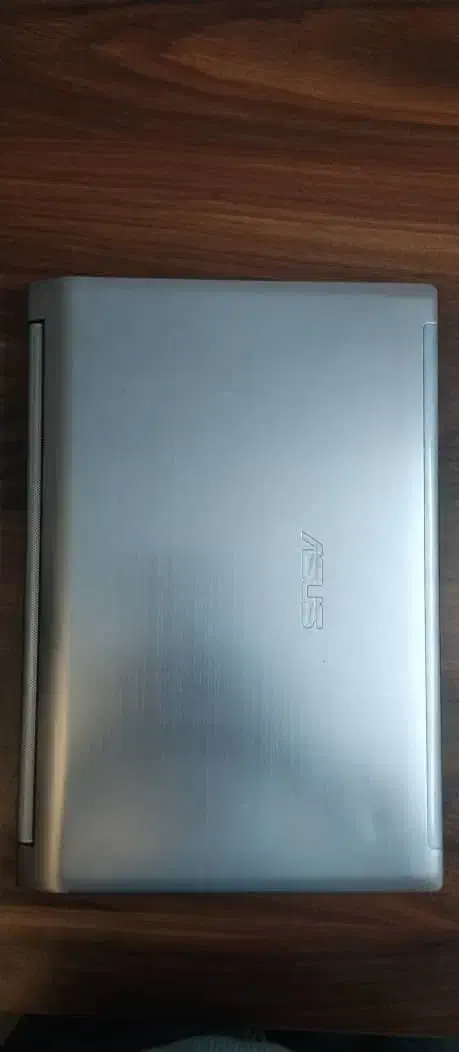 ایسوس گرافیک دار تمیز باتری سالم|رایانه همراه|شیراز, میرزاکوچک خان|دیوار