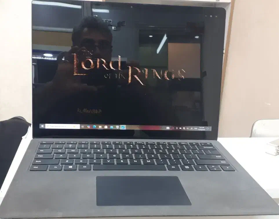 لپ تاپ i7surface نسل8 رم16DDR4 کاملا نو باکارتن|رایانه همراه|تهران, پونک|دیوار