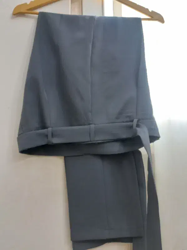 کت و شلوار|لباس|دامغان, |دیوار