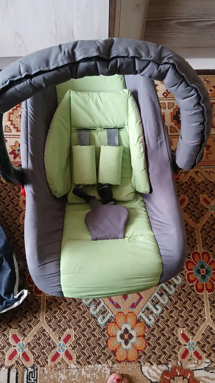 کریر در حد نو|کالسکه و لوازم جانبی|پرند, فاز ۵|دیوار