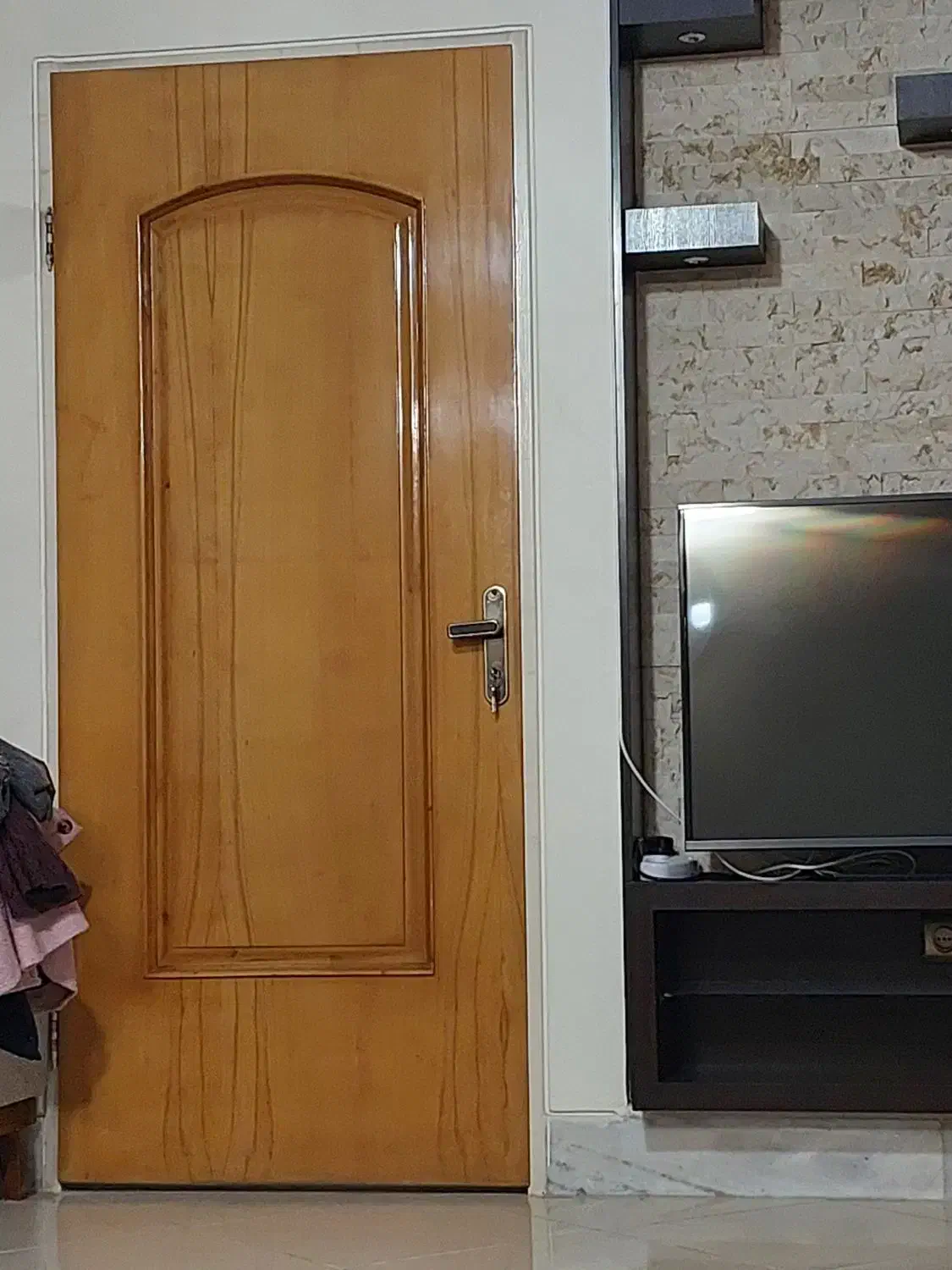 درب اتاقی|مصالح و تجهیزات ساختمان|اصفهان, شهید رجایی|دیوار