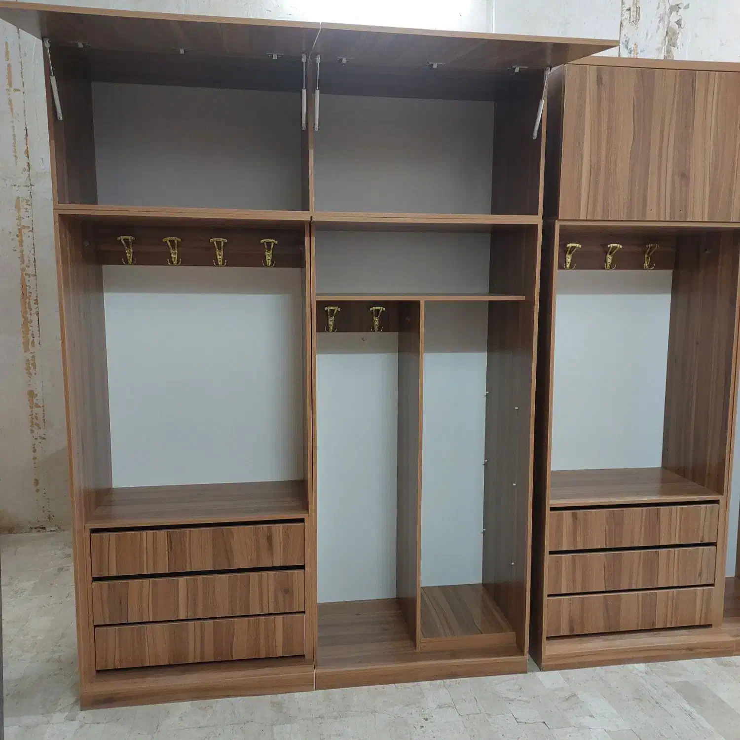 کمد دیواری ۱۸۰|جاکفشی، کمد، دراور|قم, زند آباد|دیوار