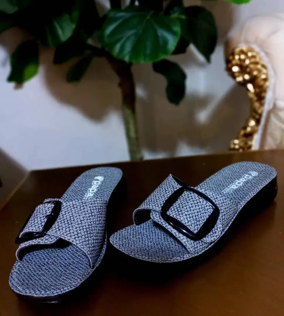 دمپایی شهبانو|کیف، کفش، کمربند|تبریز, |دیوار