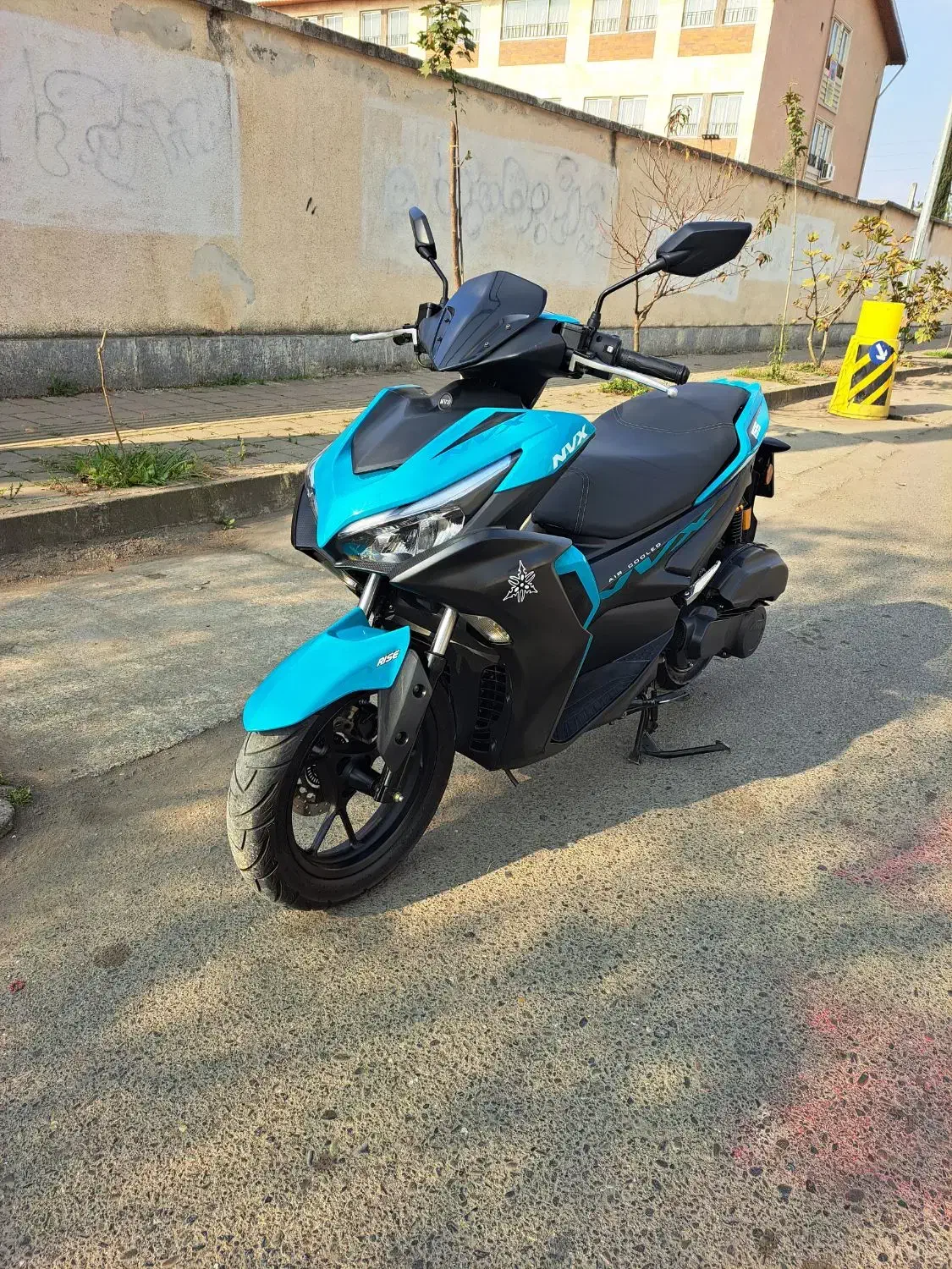 ایروکس در حد نو کم کار|موتورسیکلت|رشت, کوی عرفان|دیوار