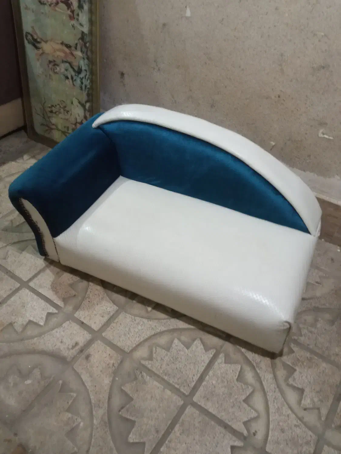 مبل بچه|تخت و صندلی بچه|سنندج, |دیوار