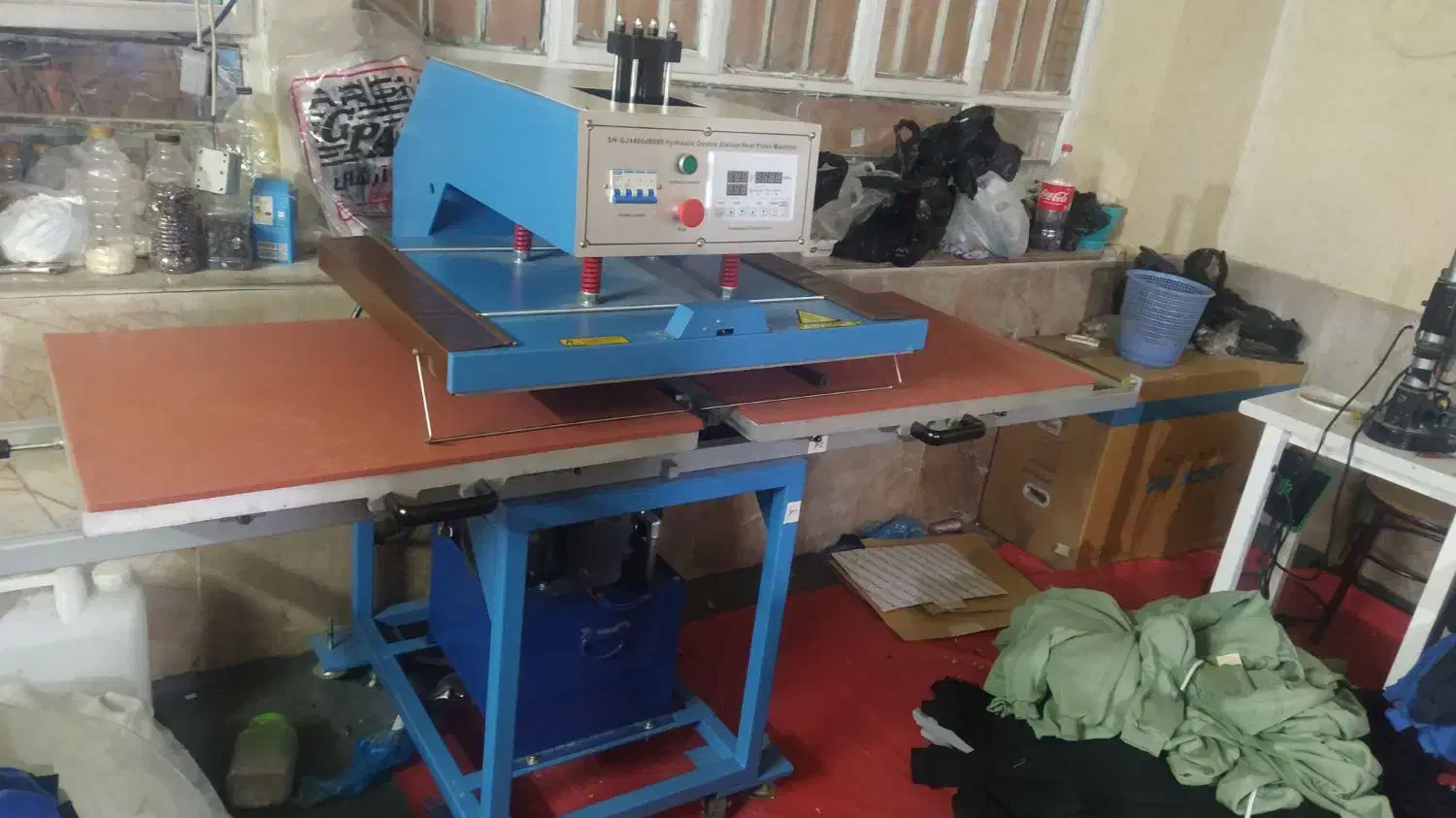 دستگاه پرس حرارتی نگین و چاپ چینی مارک سیلور هست|ماشینآلات صنعتی|مشهد, نکاح|دیوار