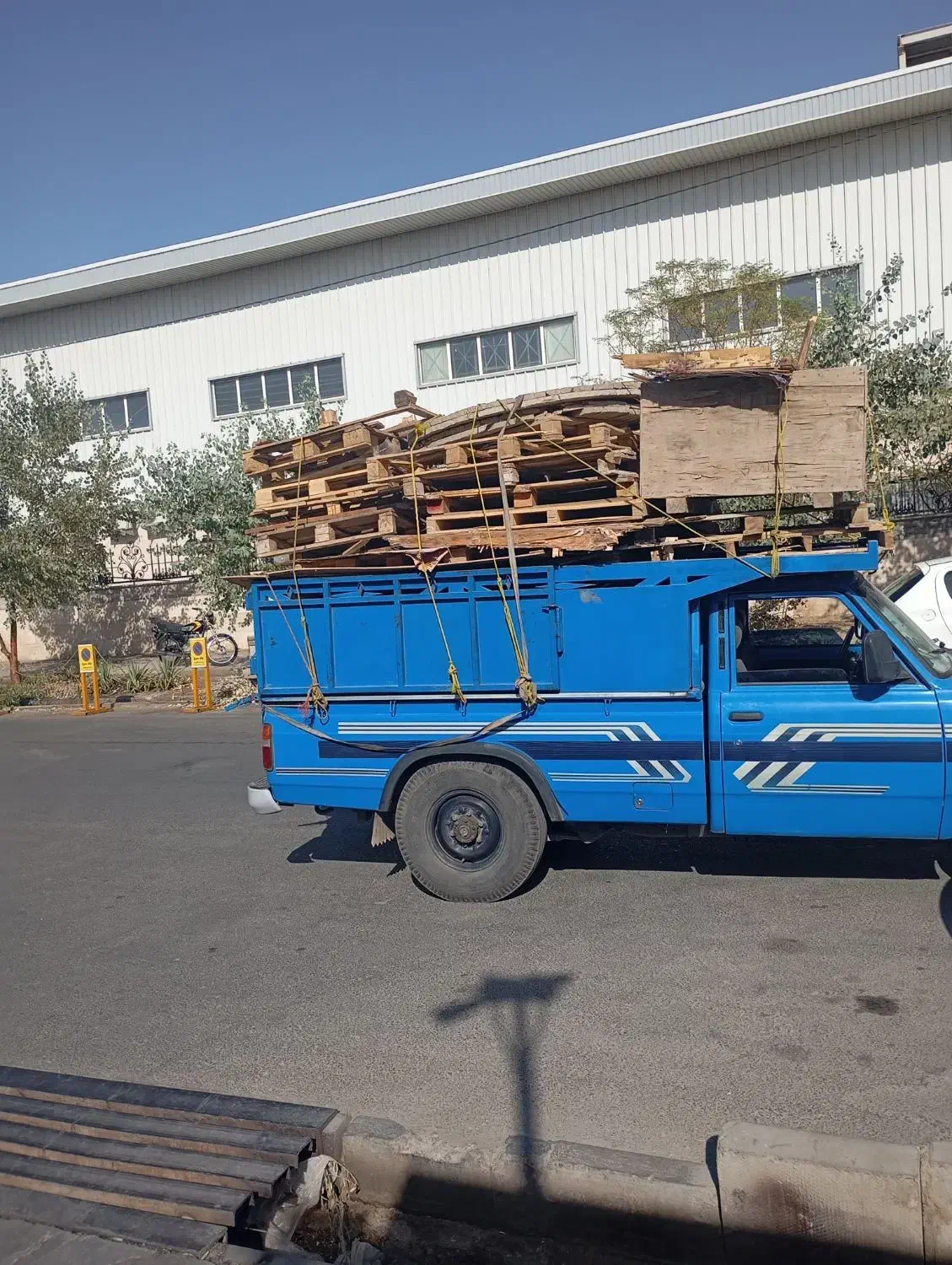 خرید و فروش ضایعات چوب|عمده‌فروشی|قنوات, |دیوار