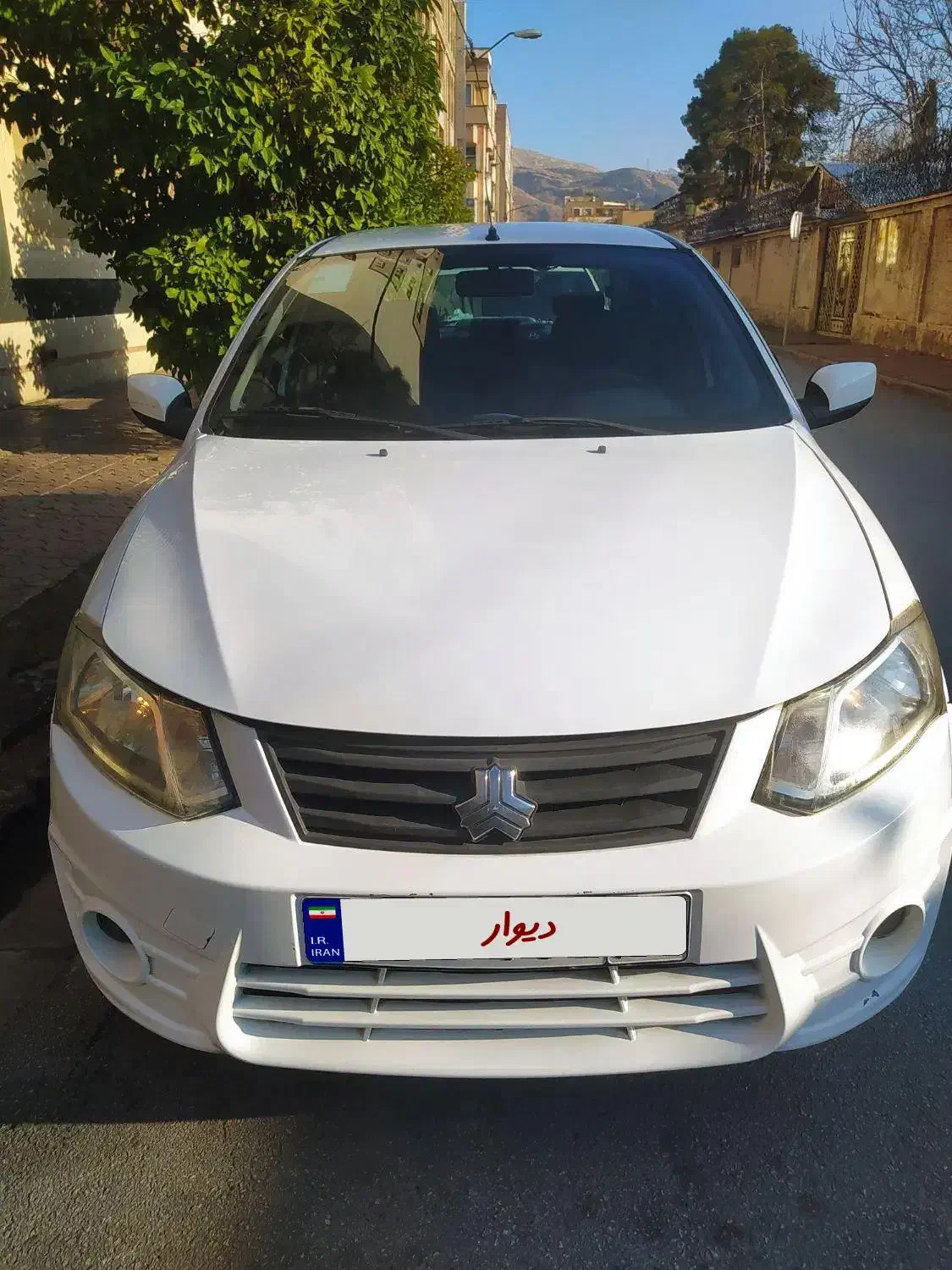 فروش ساینا مدل 98|خودرو سواری و وانت|شیراز, زند|دیوار