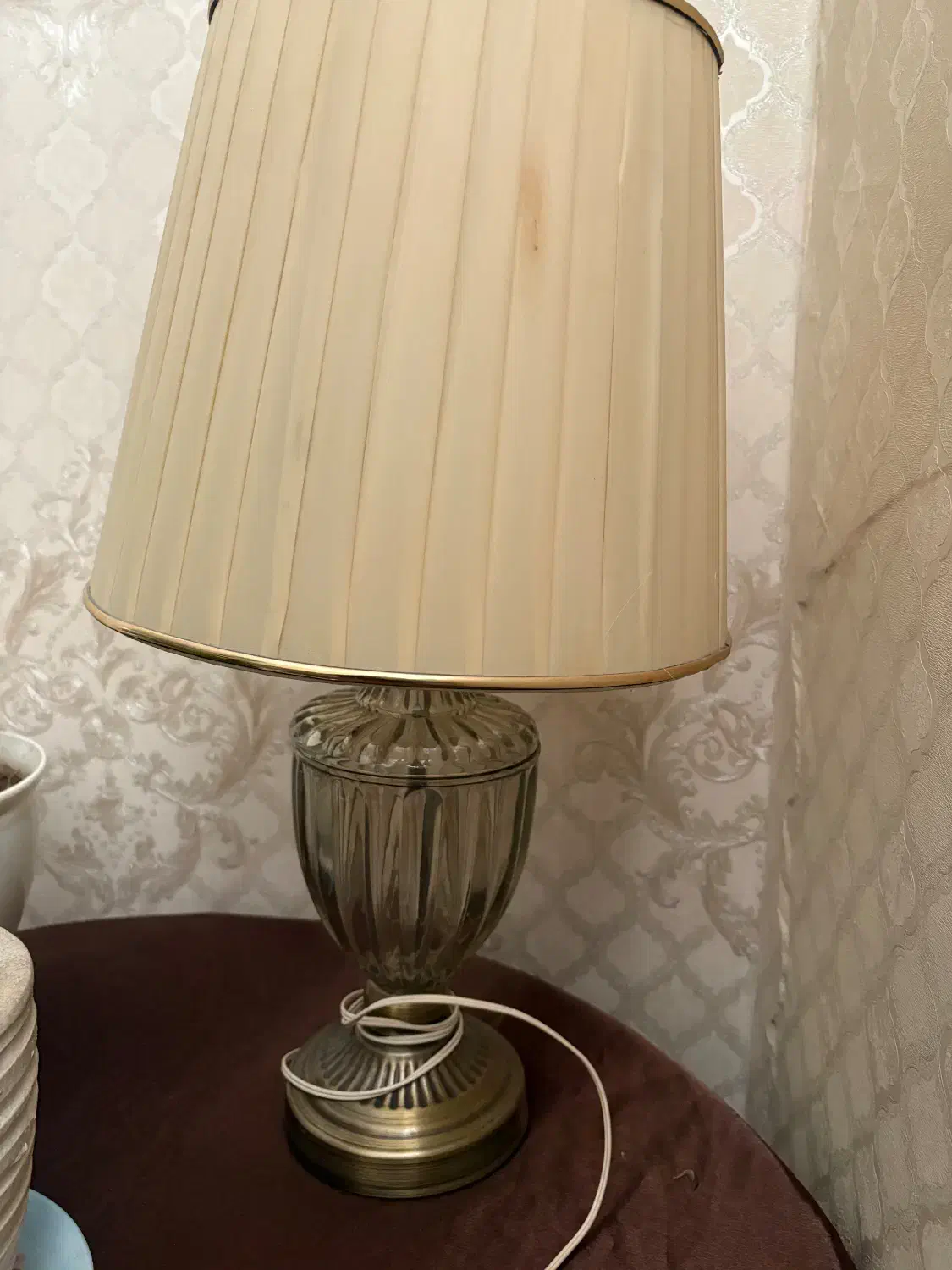 اباژور کلاسیک|چراغ خواب و آباژور|قرچک, مهدیه|دیوار