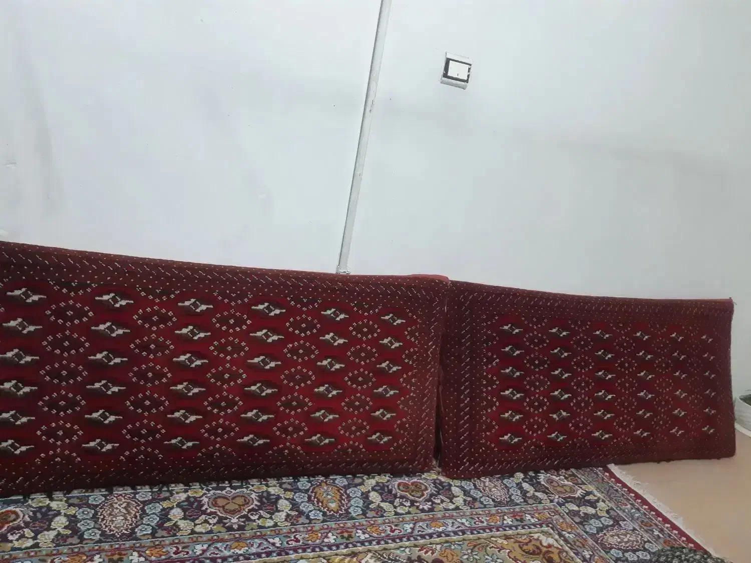 پشتی|پشتی|قدس, شهر‌قدس|دیوار