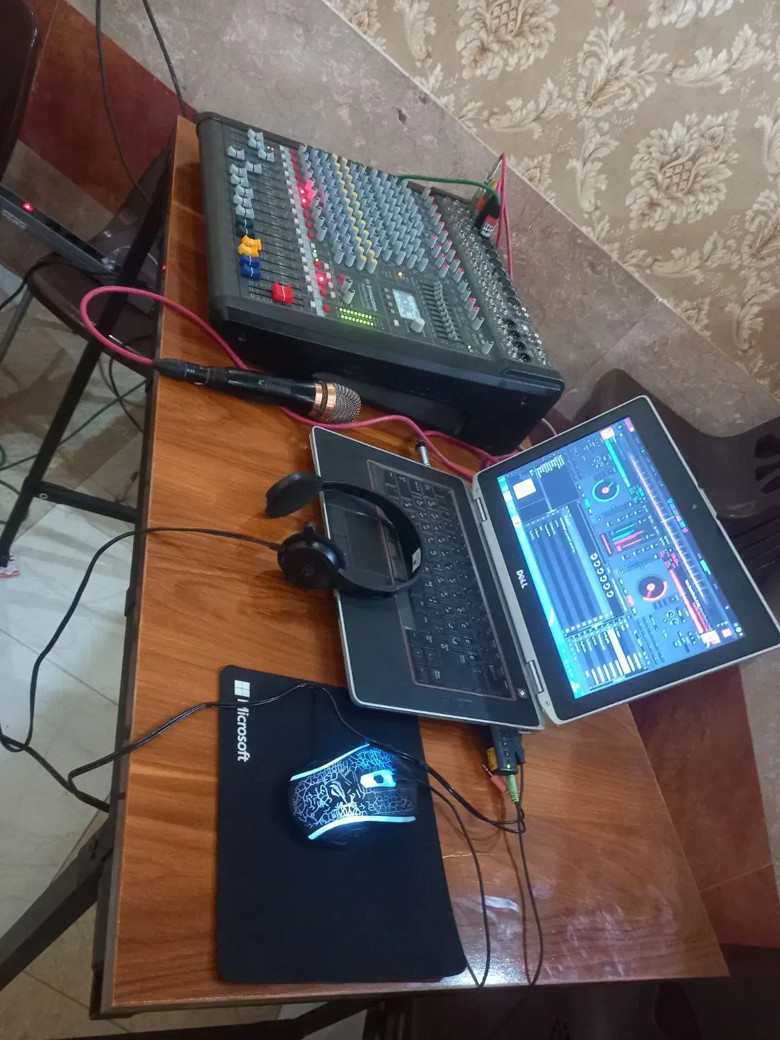 اجرای موزیک، دی جی،Dj|خدمات پذیرایی، مراسم|رودسر, |دیوار