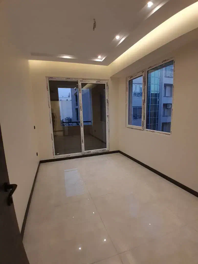 ۱۱۵ متر ، ۲ خواب ، ابن سینا