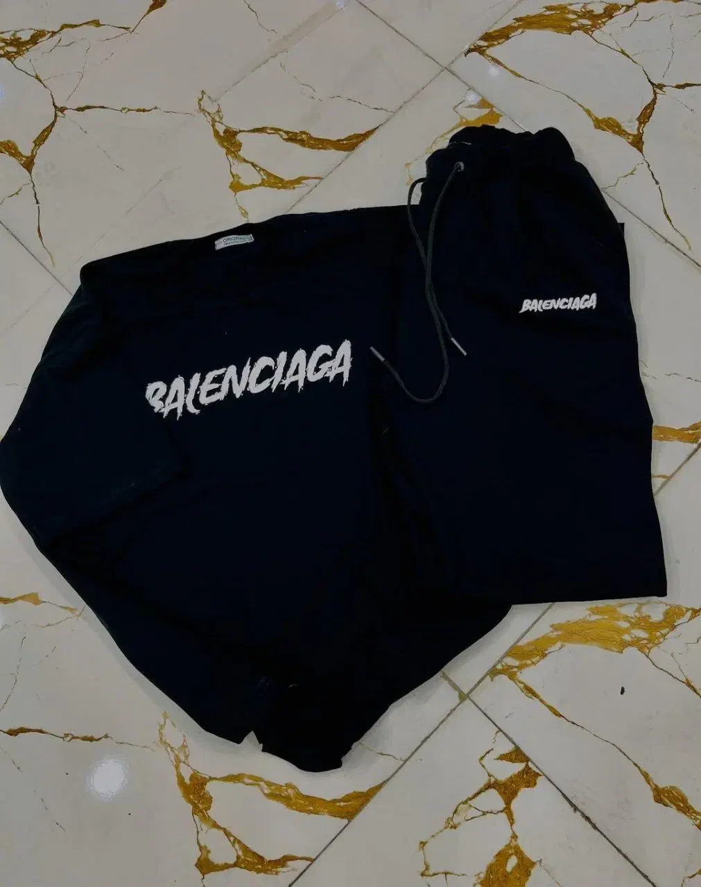 فروش لباس ست عمده|عمدهفروشی|قرچک, شهرک گلها|دیوار