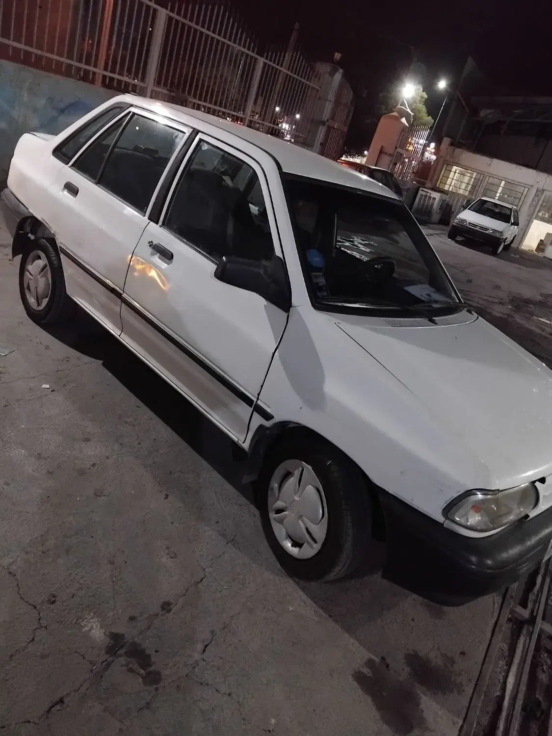 پراید مدل ۸۲|خودرو سواری و وانت|یزد, |دیوار