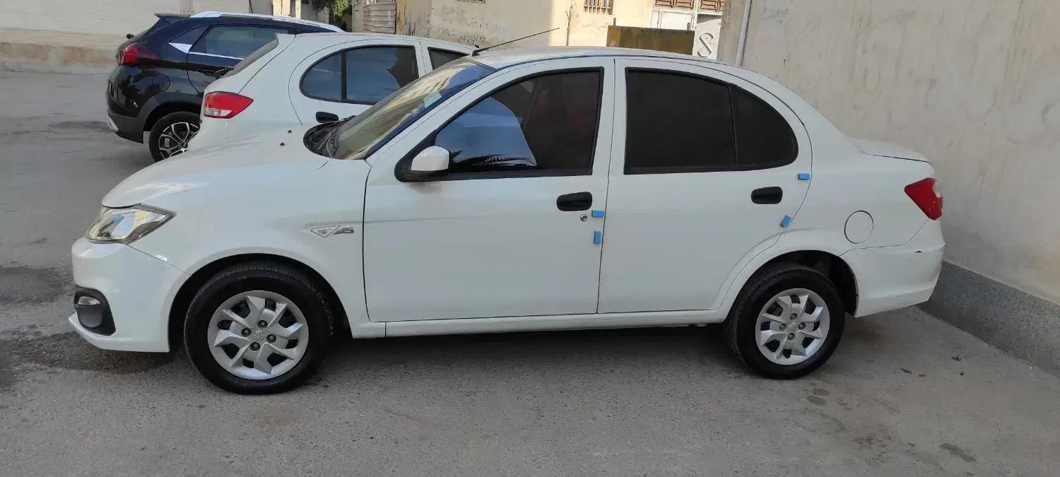 ساینا اس مدل1402|خودرو سواری و وانت|بندرعباس, |دیوار