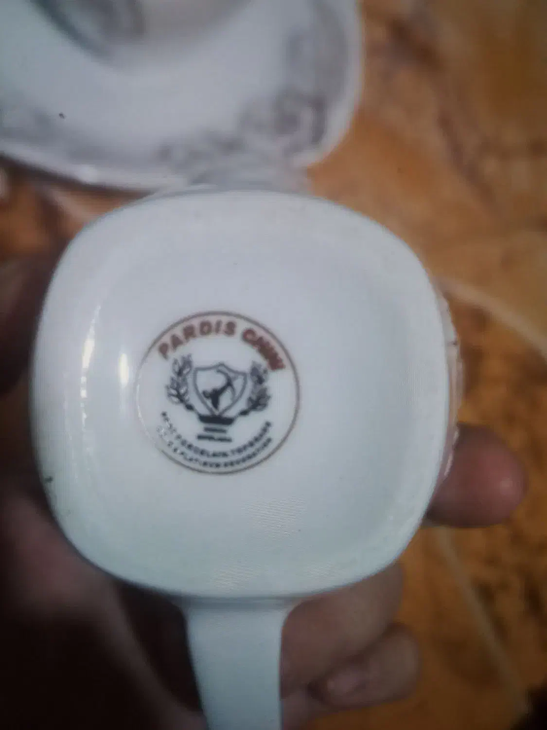 چینی پردیس ۱۰۵ پارچه مناسب عروس|ظروف سرو و پذیرایی|سنقر, |دیوار