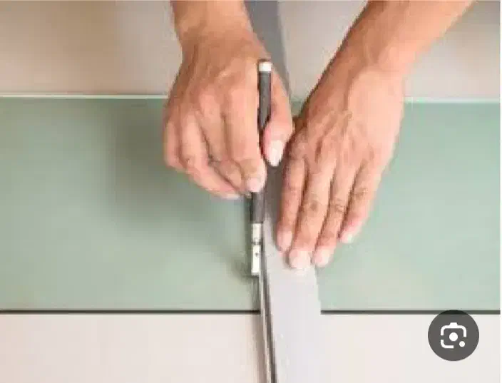 استخدام شیشه بر و کارگر ساده جهت واحد  تولیدی|استخدام صنعتی، فنی، مهندسی|مشهد, فرخد|دیوار