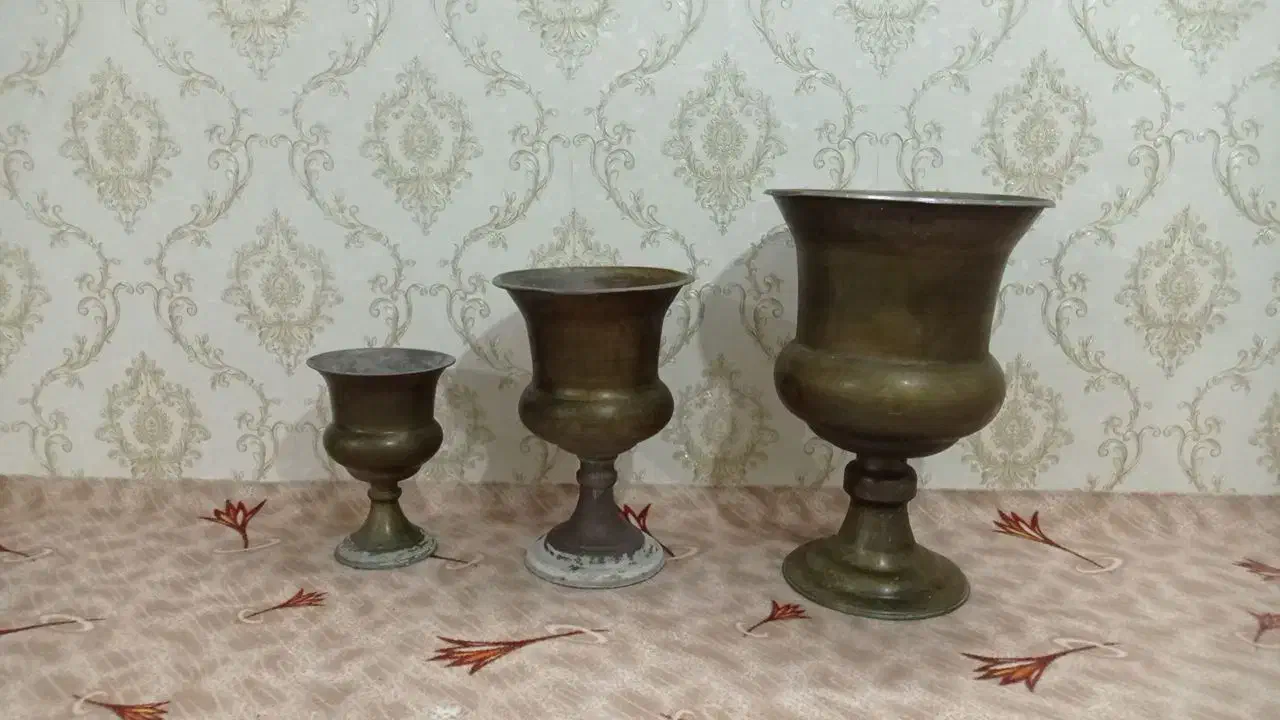 گلدان برنجی|صنایع دستی و سایر لوازم تزئینی|نسیم‌شهر, |دیوار