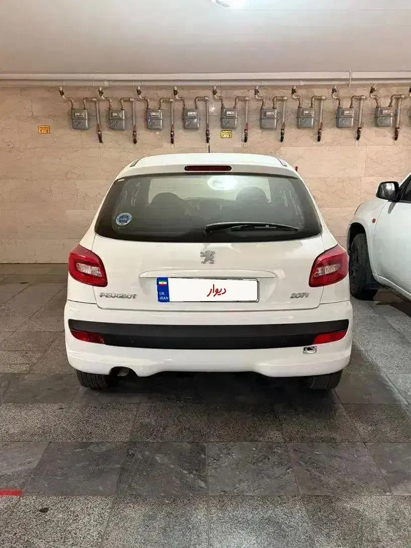 پژو ۲۰۷ دنده ای سقف فلز tu5|خودرو سواری و وانت|تهران, ستارخان|دیوار
